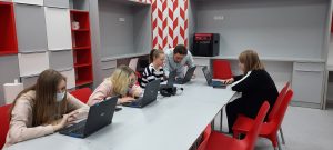 Центр цифрового и гуманитарного профилей «Точка роста»: факты, цифры, события
