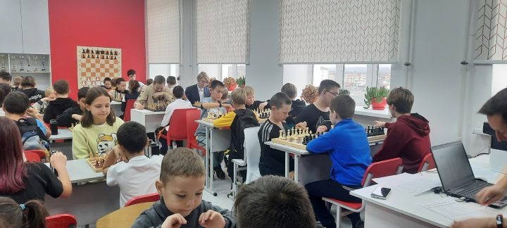 Турнир по шахматам из цикла «Гран-при выходного дня».
